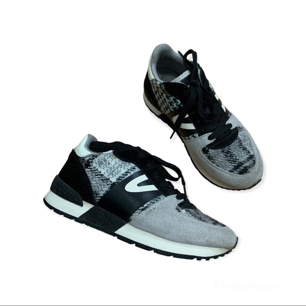 Tretorn Plaid Grandpa Unique Sneakers